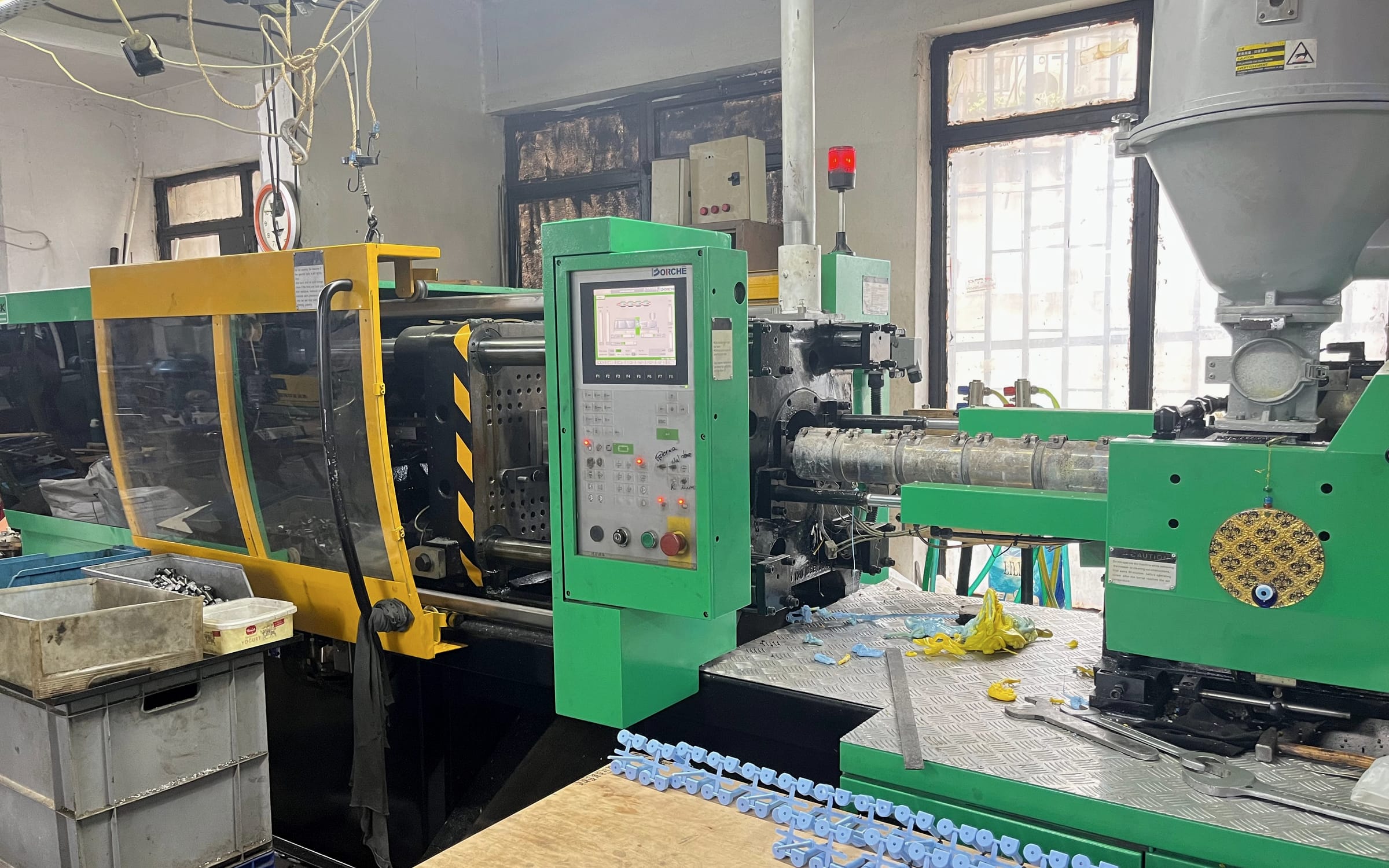 Injection moulding machines on the INTECHMAR production floor